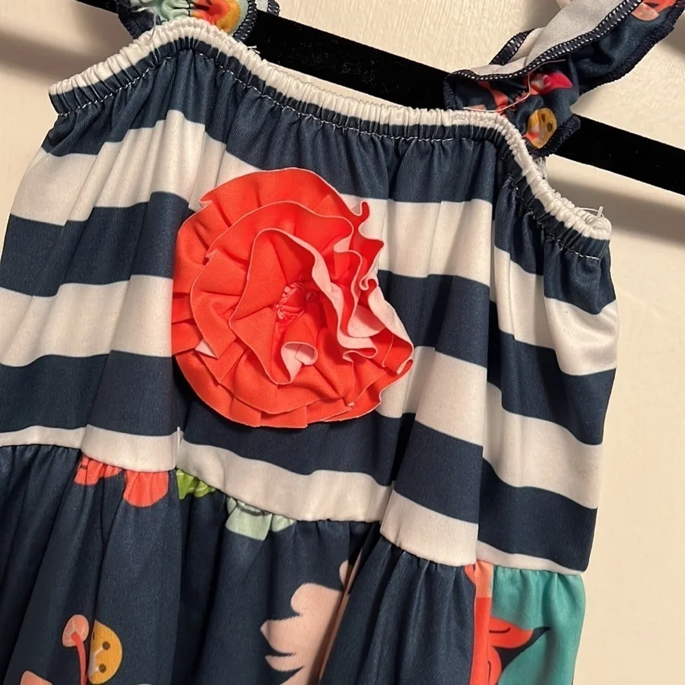 Navy & Coral Print Top With Rosette Detail And Ruffle Shorts - Picture 5 of 13